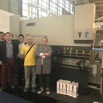 600 tonelada nga WC67K cnc hydraulic press brake alang sa pagbaligya