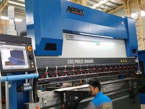metal frame cnc sheet metal press brake machine 300 Ton 6000mm / 4000mm