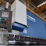 popular nga hydraulic cnc press brake nga adunay estun E210 control system WC67Y- 125Ton / 3200mm uban sa engineer nga serbisyo